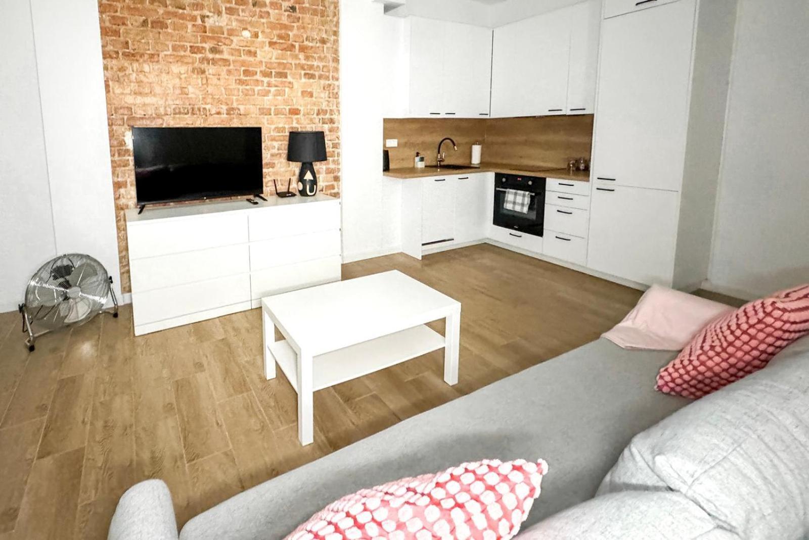 Luxury Design Apartments - Poznanska Warsaw City Center Esterno foto