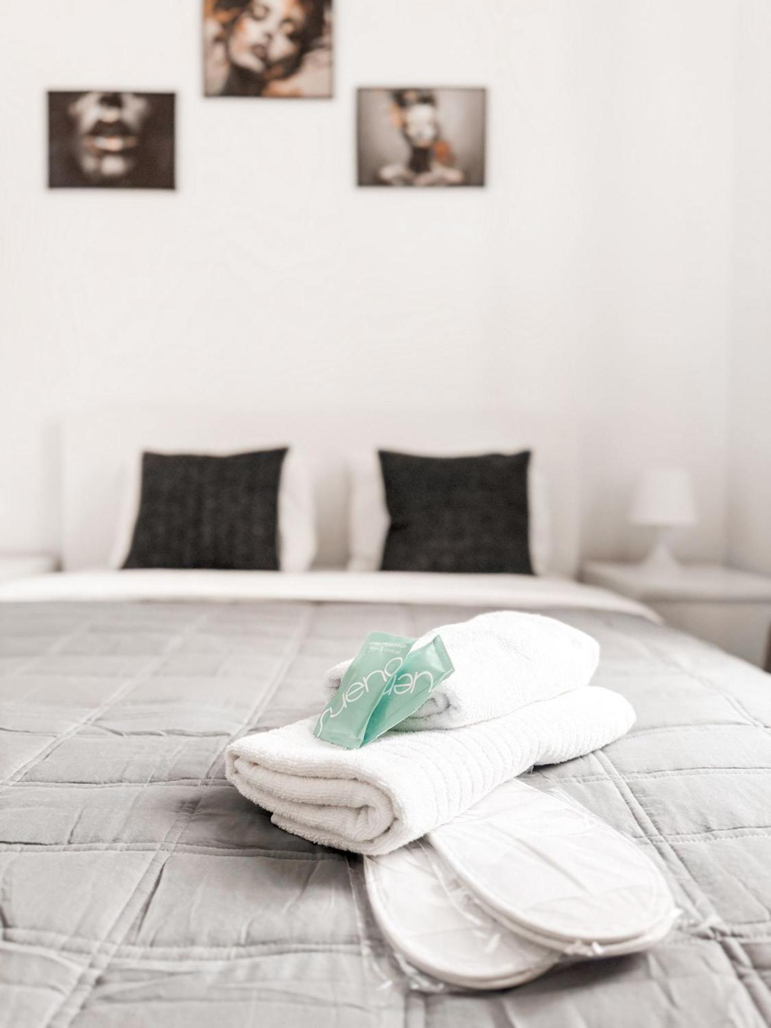 Luxury Design Apartments - Poznanska Warsaw City Center Esterno foto
